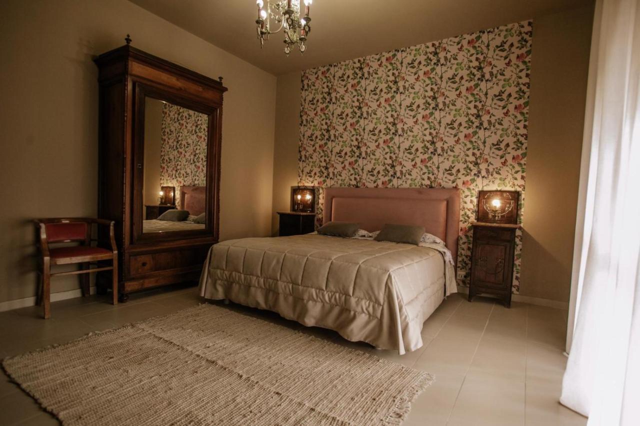 Ca'Du Lin - Jacuzzi Bed & Breakfast Cisterna d'Asti Exterior photo